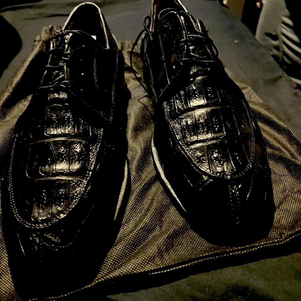 Shoe